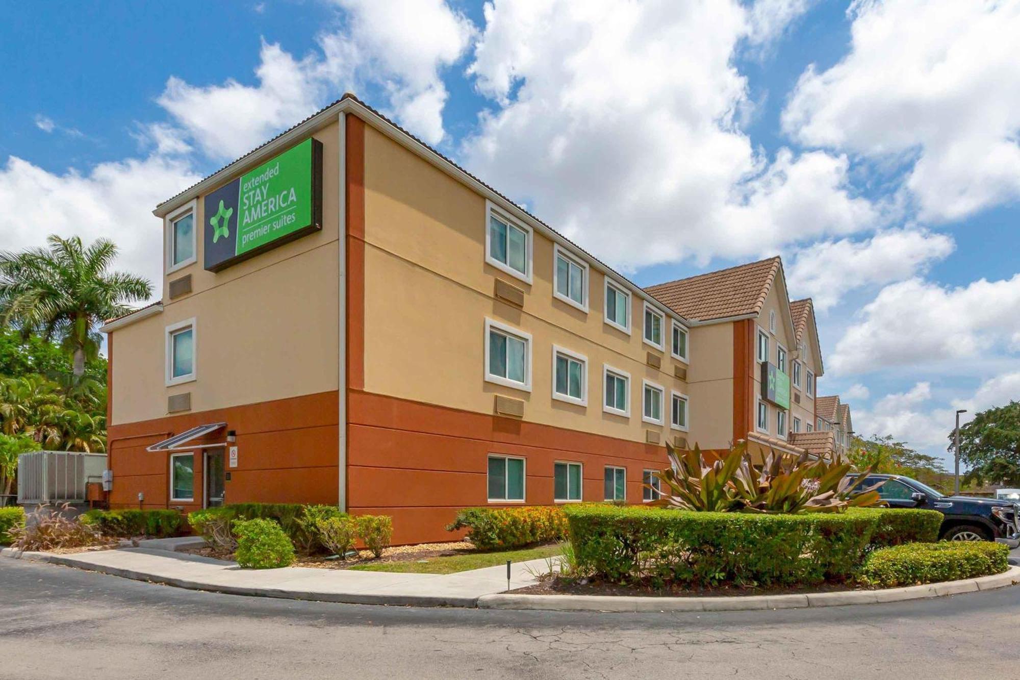 Extended America Premier - Miami - Airport - Hotel 2*